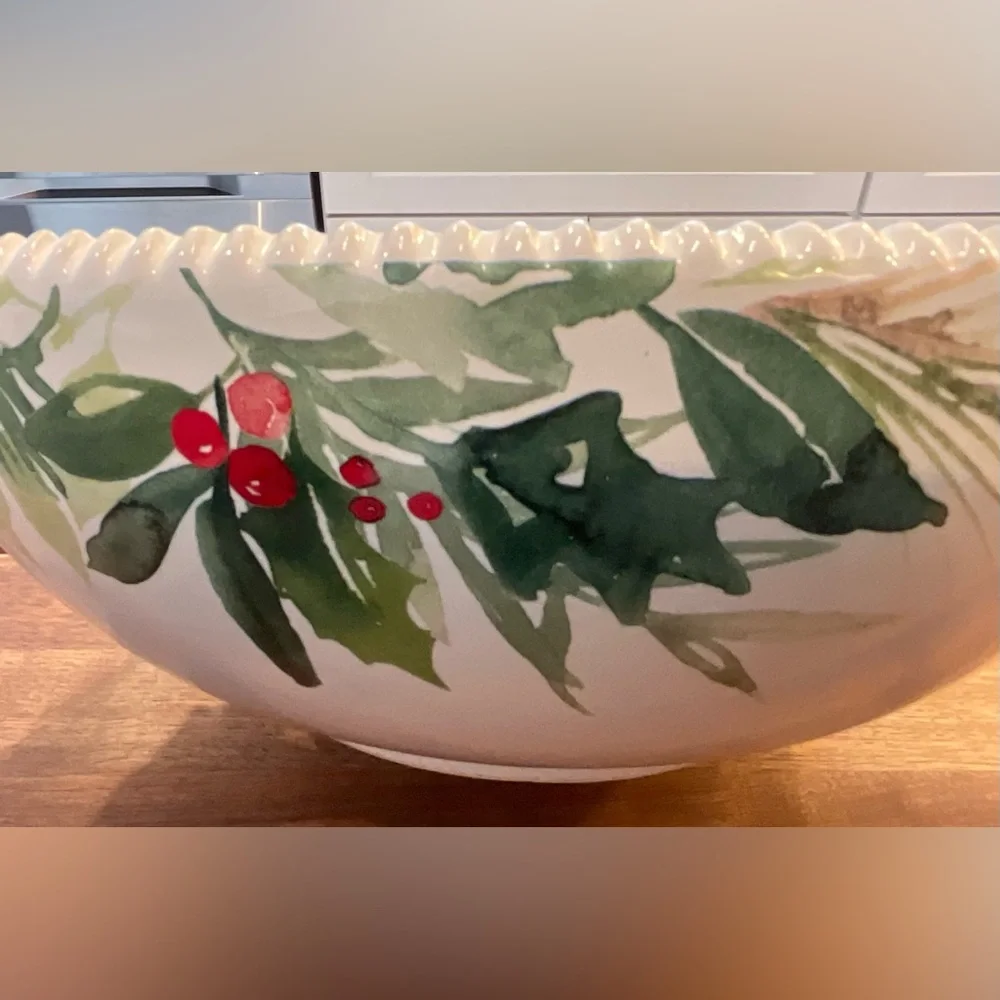 LARGE Better Homes And Gardens Winter Botanical Salad/Fruit Serving Bowl